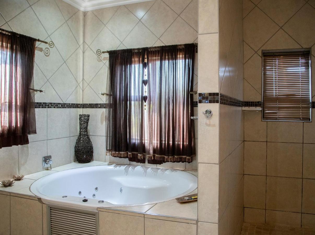 Amani Boutique Hotel & Conference Centre Lydenburg Bagian luar foto